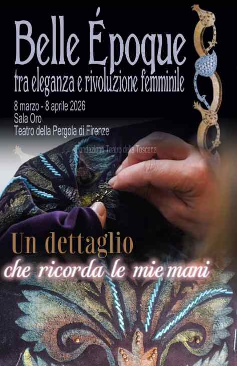 Dettaglio di un ricamo a mano realizzato da Olga Generalova - Sarta che danza per la mostra Belle Époque al Teatro della Pergola